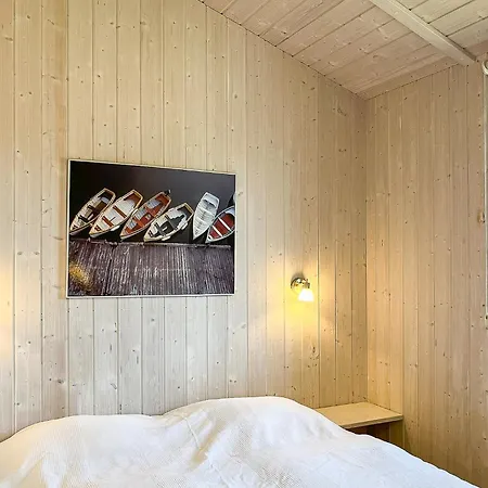 Holiday home Pulverhorn - Dorf 4 01 Priwall